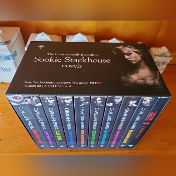 Sookie Stackhouse True Blood Box Set Novels By Charlene Harris π§ββοΈ π§ββοΈ π¦ - Picture 3 of 6